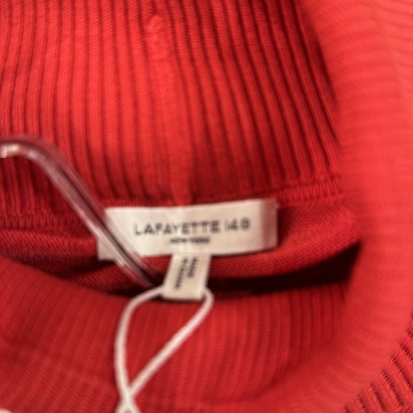 Lafayette 148 turtleneck NWT 🌟 - Picture 6 of 7